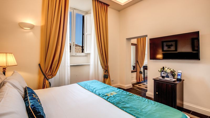 Hotel-Eitch-Borromini-Rome-superior-suite-double-8